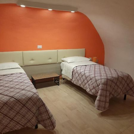 דירות פרוסידה Residenza Mena Marina Corricella מראה חיצוני תמונה
