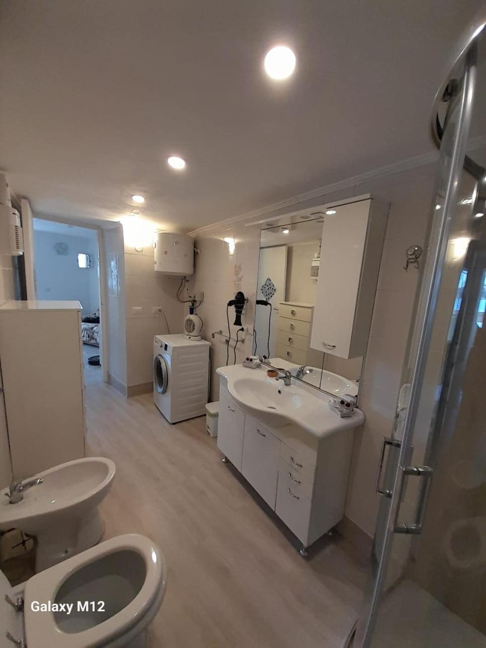דירות פרוסידה Residenza Mena Marina Corricella מראה חיצוני תמונה