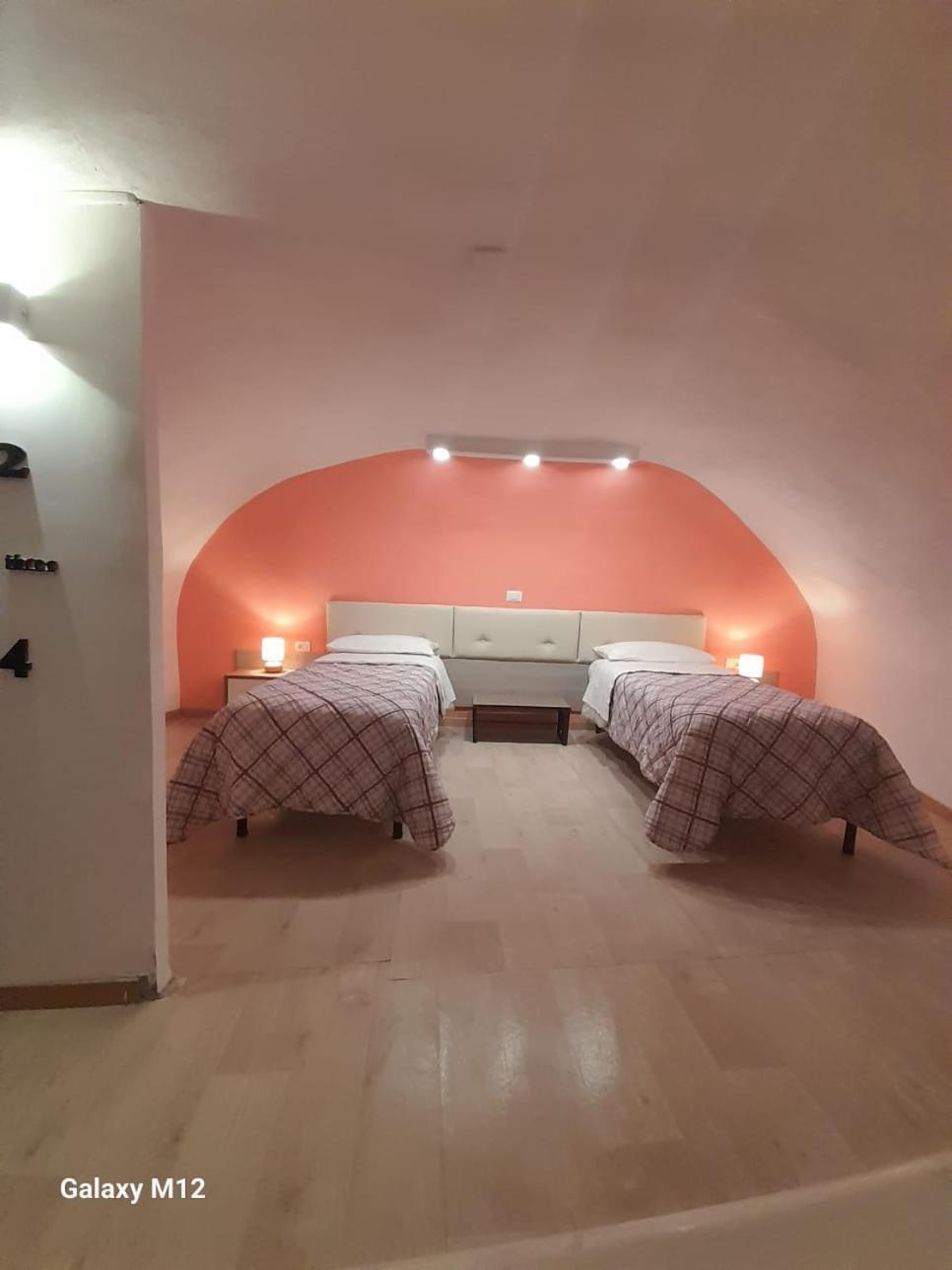 דירות פרוסידה Residenza Mena Marina Corricella מראה חיצוני תמונה
