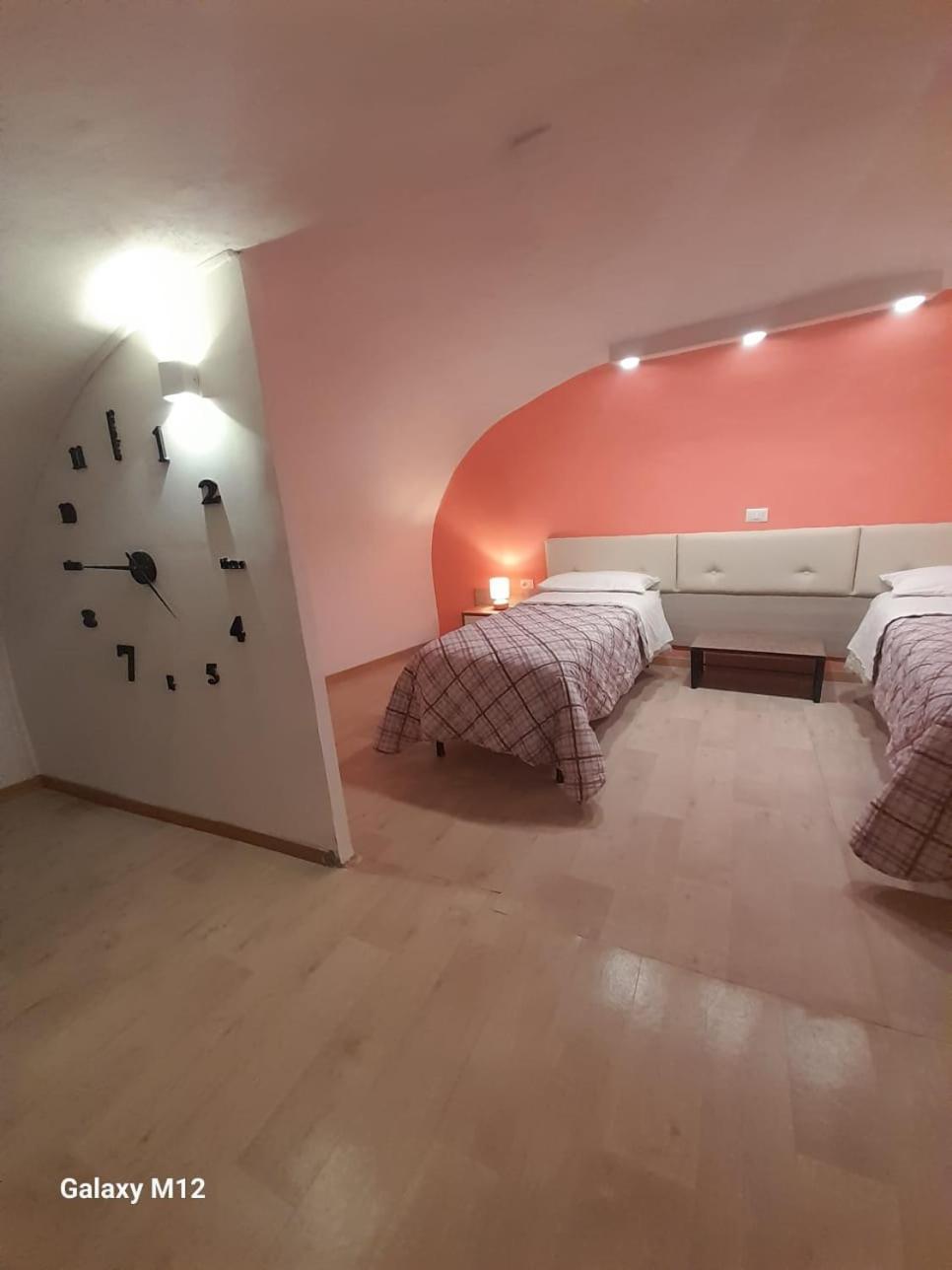דירות פרוסידה Residenza Mena Marina Corricella מראה חיצוני תמונה